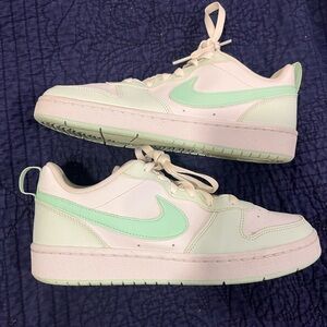 Kids Sneakers with Mint Accents